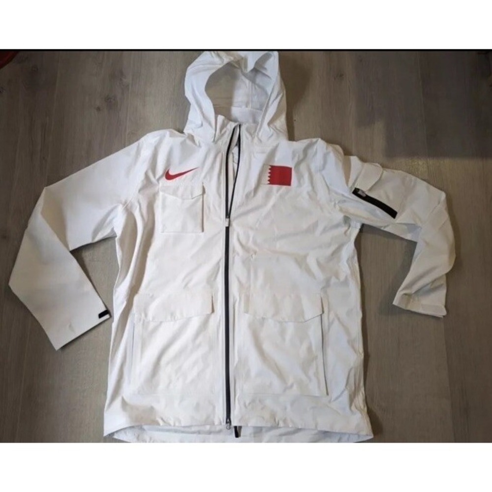 Nike Pro Elite‎ Bahrain International Team Storm-Fit ADV Jacket White Red Flag